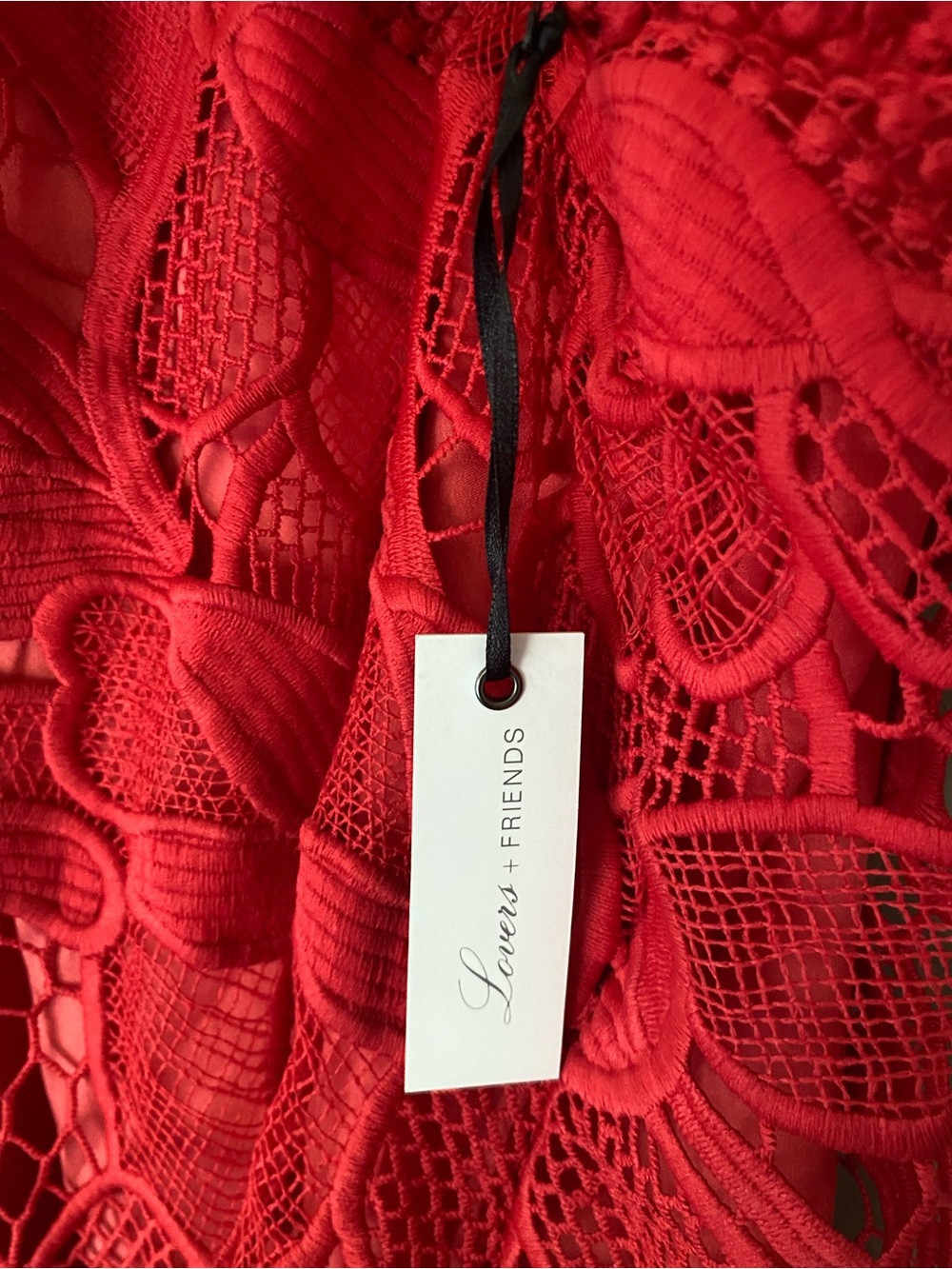 NWT REVOLVE x LOVERS + FRIENDS Caspian Lace Shift Dress in Coral Red Size Small - Picture 8 of 9